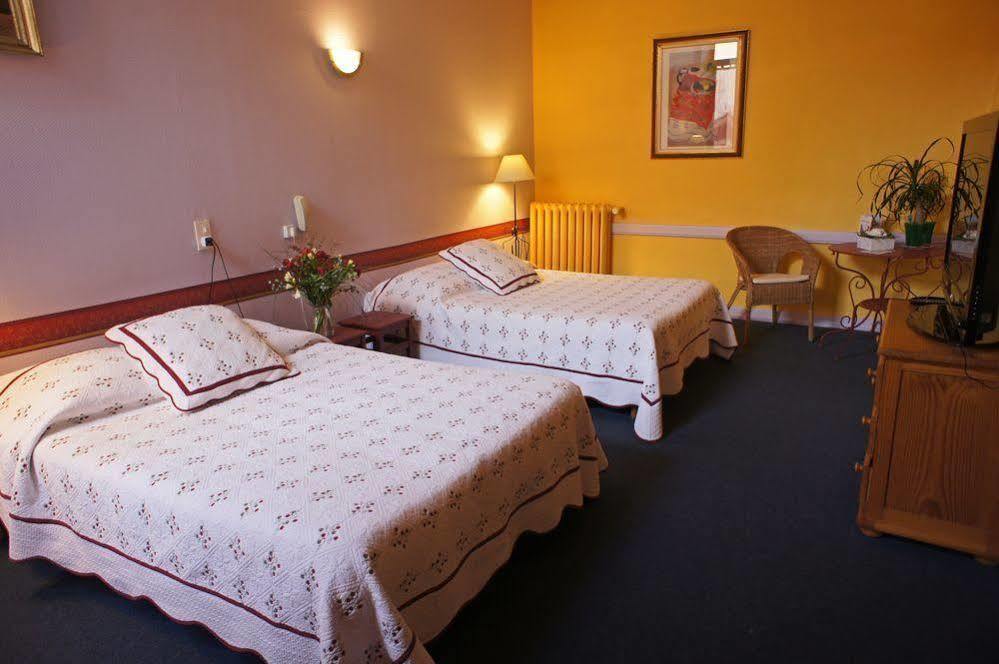 Hotel Des Alpes Ди Екстериор снимка